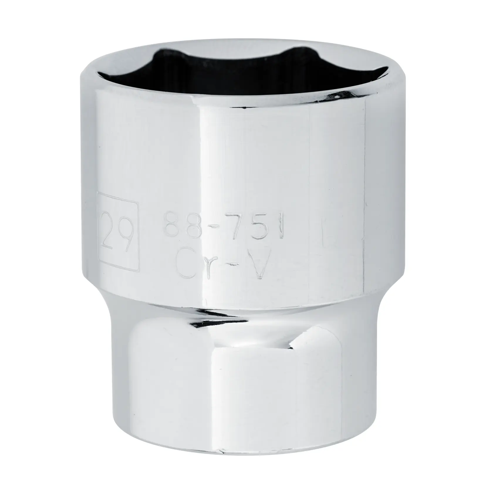 STANLEY 4-88-751 dado cromado, herramienta cilíndrica, ángulo frontal, fotografía con fondo blanco.