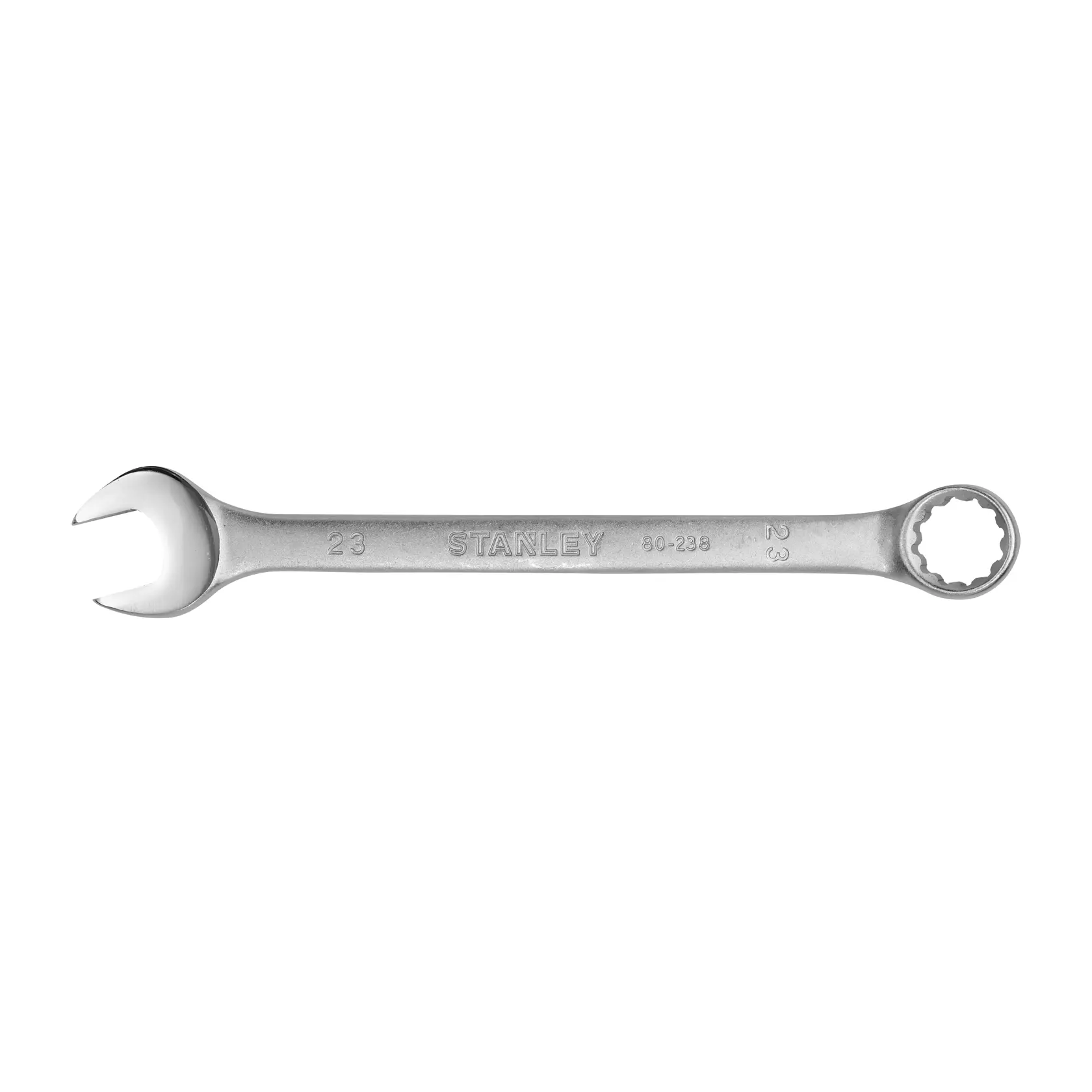 Llave combinada STANLEY STMT80238-840 plateada, ángulo frontal, herramienta sobre fondo blanco